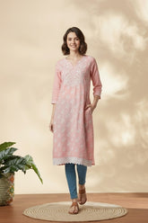Elegant Pink Embroidered Kurta with Side Pockets
