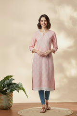 Elegant Pink Embroidered Kurta with Side Pockets